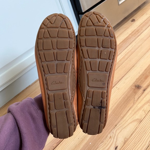 Clarks Collection Tan Leather Driving Moccasins Loafers Womens 10 Casual Preppy - Picture 7 of 8